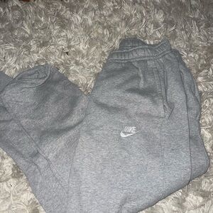 nike sweats